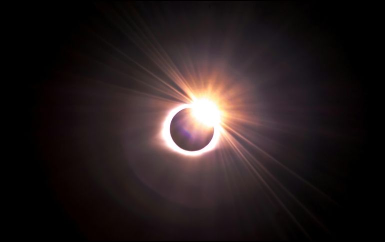 La agencia espacial desmiente los rumores sobre alteraciones gravitacionales durante el eclipse de este 12 de agosto. UNSPLASH / J. Dickey