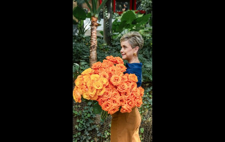 Workshop Overgrown Floral Sculptures. GENTE BIEN JALISCO / Workshop Overgrown Floral Sculptures