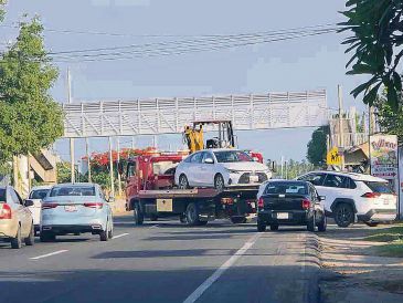 Entre los bienes incautados durante el despliegue federal se encuentran vehículos y maquinaria municipal. ESPECIAL
