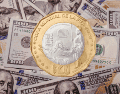 El comportamiento del peso mexicano se presenta en un contexto de debilidad para el dólar en los mercados internacionales. Unsplash/ Banxico