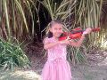 Romina Rivera Cruz, destacada violinista de 9 años, falleció en Venezuela tras complicaciones por fibrosis quística. Su madre denunció negligencia médica durante su hospitalización. INSTAGRAM/romirivera1616