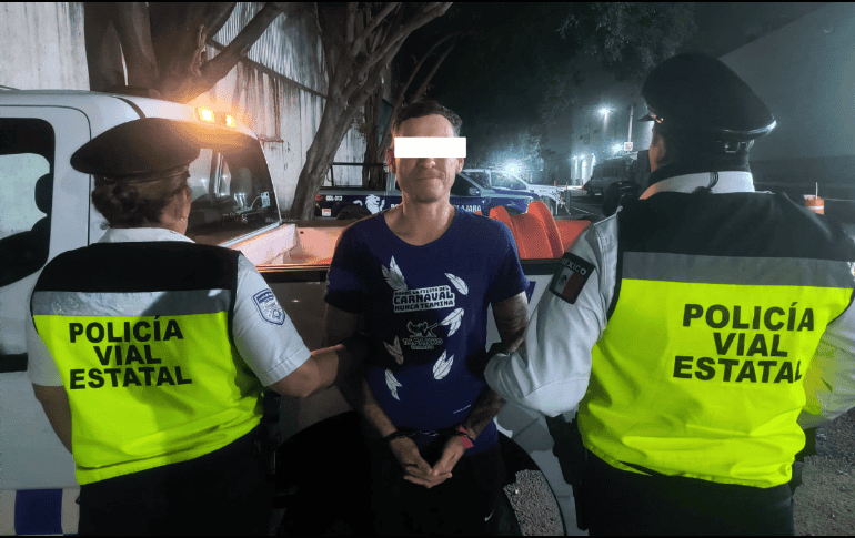El incidente vial ocurrió en la Calle Camino Antiguo a Tlajomulco y Avenida Bosque de Mazamitla, en el municipio de Tlaquepaque. ESPECIAL/Policía Vial Jalisco