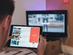 Meta se comprometió a implementar límites diarios, uso de modo nocturno restringido y medidas de verificación de edad en sus plataformas. UNSPLASH