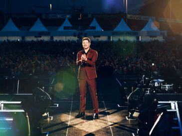 El ganador del GRAMMY se presentará el 22 de septiembre en Guadalajara. FACEBOOK / Michael Bublé