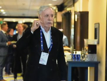 Stan Kroenke. El magnate estadounidense adquirió a Los Angelinos de la MLB. EFE