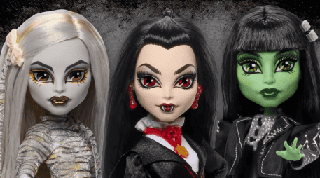 Cada muñeca hace referencia a sus apariciones cinematográficas, pero conservando la estética característica de Monster High. INSTAGRAM / @monsterhigh