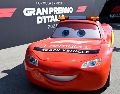 Las y los aficionados que asistan al Gran Premio de Italia también tendrán la oportunidad de comprar la colección de Disney y Pixar "Cars with Formula 1". EFE / D. Zeranno