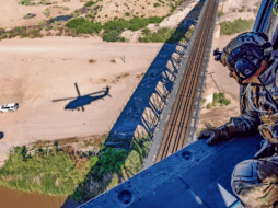 El uso de drones por parte de los cárteles mexicanos refleja una tendencia creciente en toda América Latina, donde los grupos criminales están adaptando aeronaves comerciales económicas para labores de vigilancia, control territorial e incluso ataques. CBP ESPECIAL