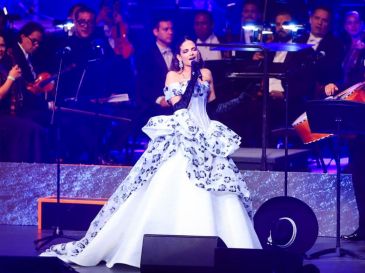 La cantante interpretó algunos de sus temas más conocidos y clásicos de la música mexicana ante el público tapatío. EL INFORMADOR/ J. Acosta