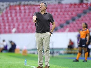 Antonio Contreras, entrenador de Chiva Femenil. IMAGO7/J. Cubeyro