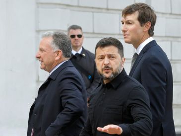 “Tenemos interés en poner fin a la guerra. La paz es necesaria. Las garantías de seguridad son necesarias”, escribió el mandatario ucraniano en X.  EFE/S. DOLZHENKO