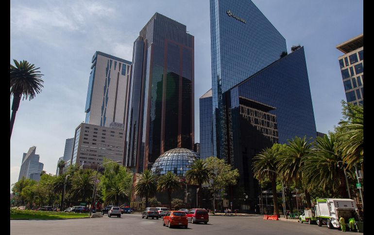 En el mercado mexicano, destacaron las pérdidas de las emisoras Televisa, Orbia, Grupo Carso, Gruma y Megacable. AFP/ARCHIVO