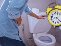 Dedicar un minuto en el baño antes de dormir es una inversión directa en la salud integral y el bienestar del día siguiente. ESPECIAL / CANVA