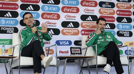 El técnico de la Selección Mexicana de futbol Rafael Márquez el excentral busca tener una carrera igual de laureada que como la que tuvo dentro del rectángulo verde. EFE/J. Méndez.