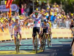 La carrera se definió en los kilómetros finales, cuando Del Toro y Seixas quedaron en una lucha directa por la victoria. EFE/A. García