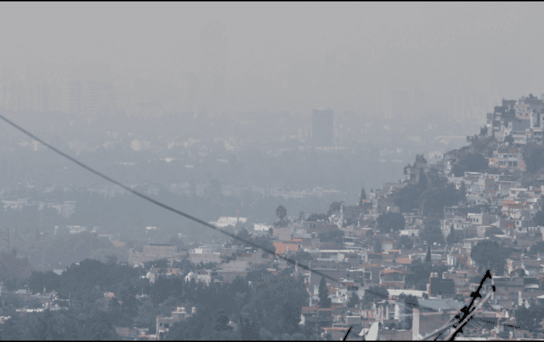 Durante la tarde se observó una estabilidad atmosférica moderada, además de una mayor presencia de nubosidad en comparación con el sábado. SUN