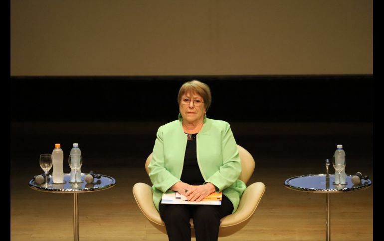 Este sábado, Bachelet decidió retirar su candidatura con la que aspiraba a suceder al portugués António Guterres en la ONU. AFP/ARCHIVO
