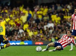 Chivas cedió la iniciativa y terminó sufriendo un partido que llegó a parecer dominado. SUN/H. Salvador