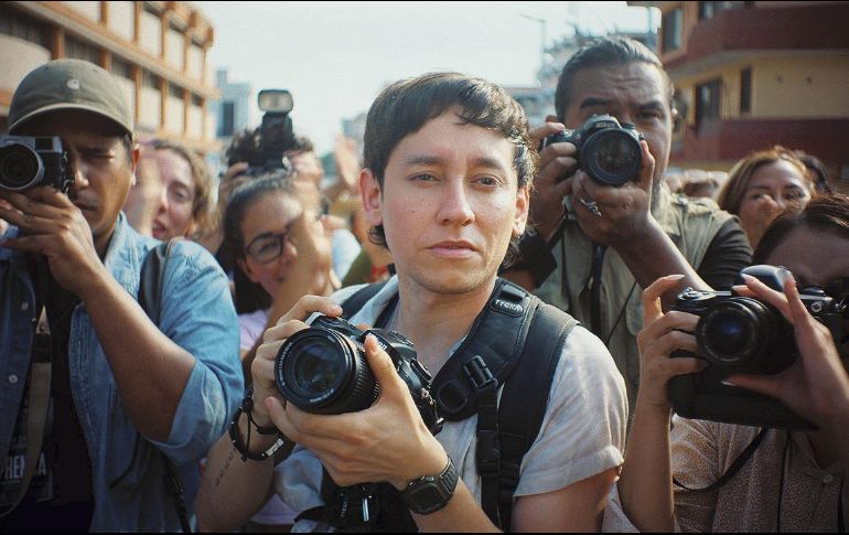 El actor Hoze Meléndez interpreta el papel del joven fotoperiodista Santiago Ortiz. ESPECIAL
