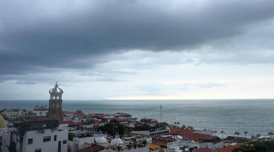 De acuerdo con el aviso especial emitido por Protección Civil Jalisco, el huracán 
