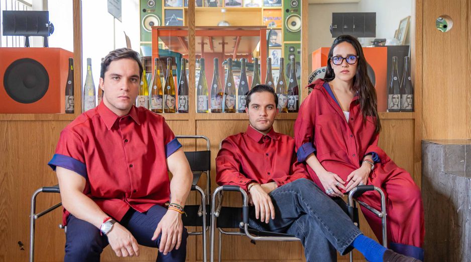 Sofía Martínez, Osmar Hueso y Daniel Hueso. GENTE BIEN JALISCO / Revista del 25 de septiembre 2026