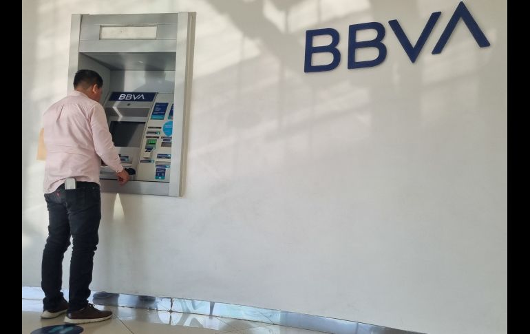 BBVA México anunció que a partir del 5 de octubre de 2026 sus más de mil 500 sucursales abrirán a las 09:00 horas. EL INFORMADOR/ARCHIVO