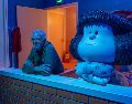 AME1476. BUENOS AIRES (ARGENTINA), 30/09/2026.- Una persona asiste a la muestra Mafalda Inmersiva, una experiencia que invita a caminar por el universo creado por Quino y encontrarse con sus personajes y escenarios, este martes en el Centro Cultural Recoleta en Buenos Aires (Argentina). EFE/ Víctor Fernández