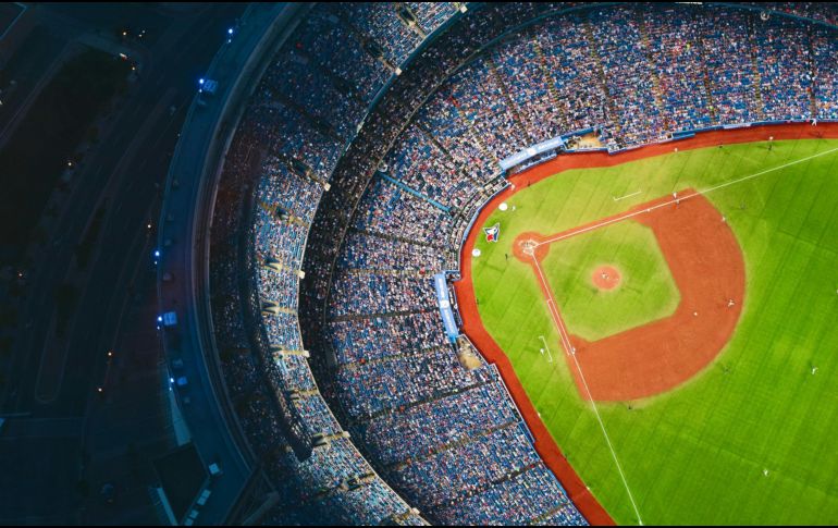 La presencia mexicana vuelve a hacerse notar entre los equipos que mantienen vivo el sueño de conquistar la Serie Mundial. UNSPLASH