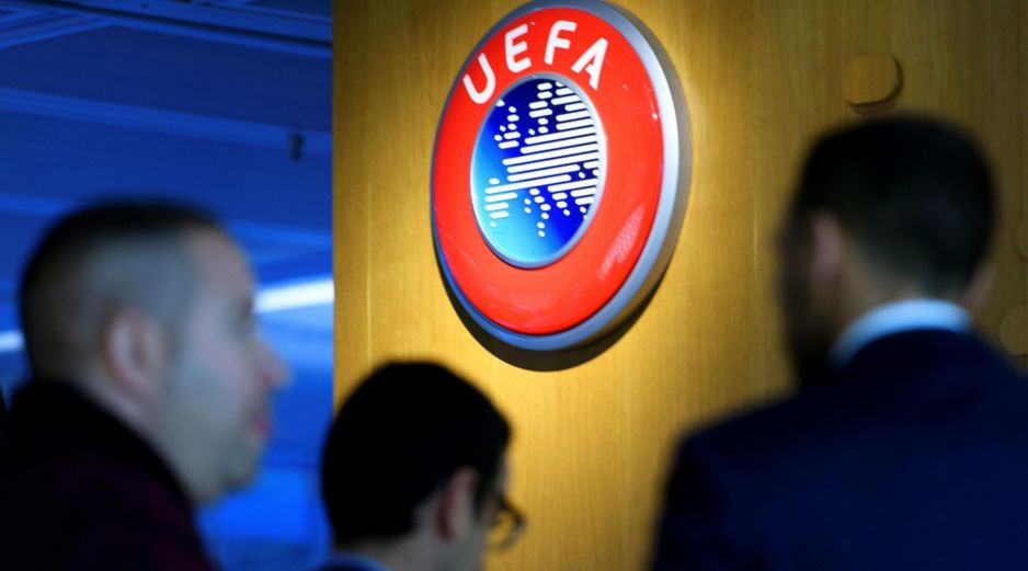 La UEFA confirmó la recepción de la documentación y aseguró que sus Inspectores de Ética y Disciplina se encuentran examinando minuciosamente los archivos entregados. EFE / ARCHIVO
