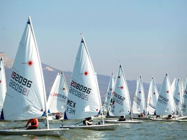 Los veleros han tomado las aguas jaliscienses en diversas ocasiones para tener eventos que han hecho del Estado un referente en este deporte. EL INFORMADOR/Archivo