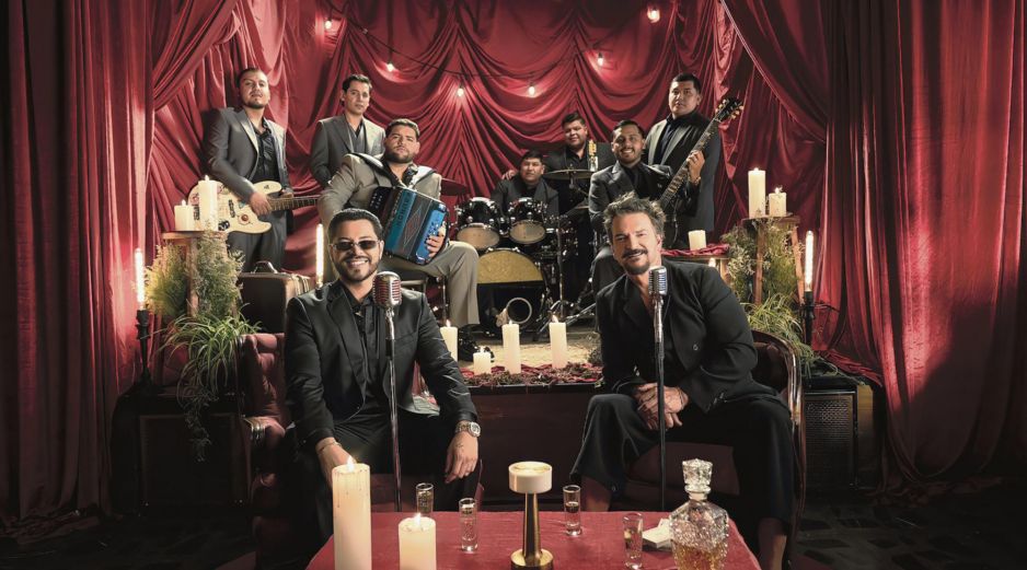 Grupo Firme y Arjona. La agrupación y el cantautor lanzaron el tema “Amor factura”. EFE