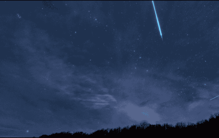 A diferencia de otras lluvias de meteoros, las Dracónidas pueden comenzar a observarse poco después del anochecer. CANVA