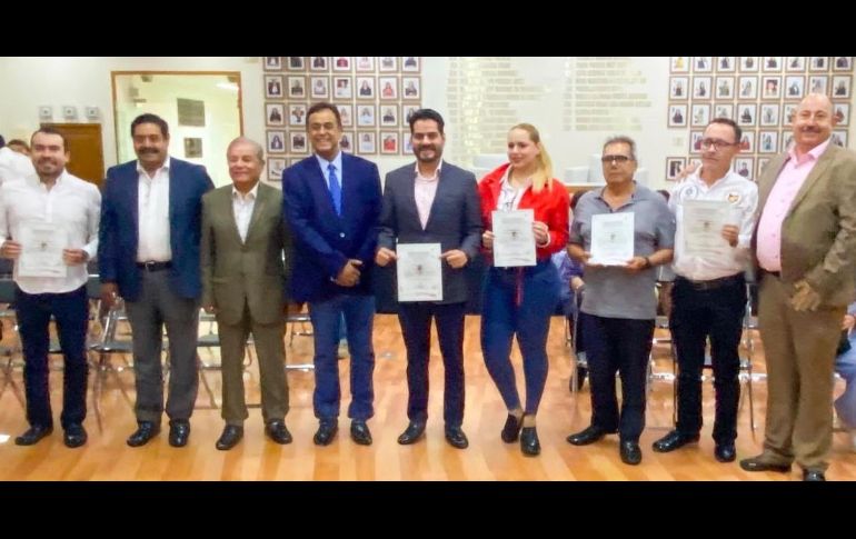 Mil 819 personas concluyeron procesos de capacitación en municipios, comunidades, empresas e instituciones de distintas regiones del estado. CORTESÍA.