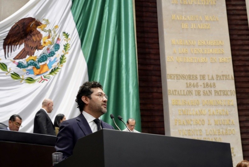 &nbsp;CORTESÍA