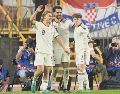 Mikel Merino. El centrocampista marcó un doblete y encabezó el triunfo de España ante Croacia. AP