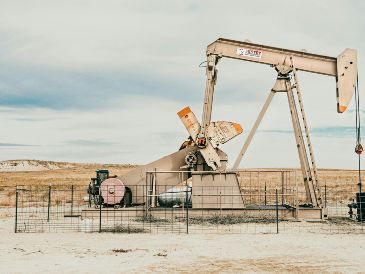 La prohibición del fracking responde, en la mayoría de los casos, a la protección medioambiental. UNSPLASH