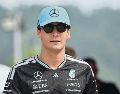 George Russell. El piloto arrancará desde el fondo de la parrilla en Singapur debido a un cambio en la unidad de potencia de su Mercedes. AFP