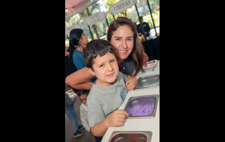 Leonardo Fernández y Rosa María Becerra. GENTE BIEN JALISCO / C. Jimeno