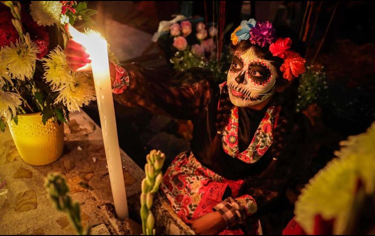 Conoce fechas, horarios y rutas de desfiles y ofrendas monumentales. SUN/ARCHIVO