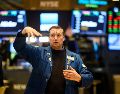 El mercado se animó después de que el presidente de EU, Donald Trump, reiterara que no planea atacar Irán antes de las elecciones legislativas de noviembre. AFP/ARCHIVO