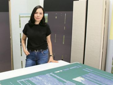 Shuta Ruelas explora las posibilidades de la pintura para cuestionar la forma en que percibimos nuestro entorno. CORTESÍA