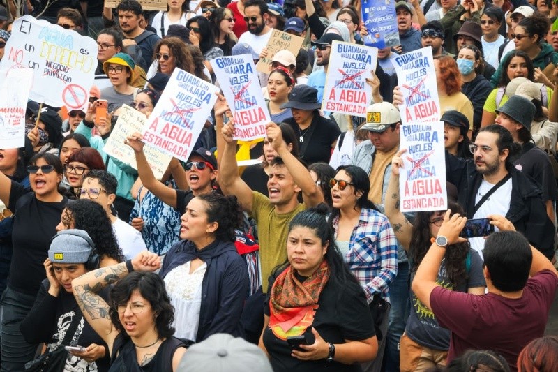 &nbsp;&nbsp;Manifestantes se congregan en La Minerva. EL INFORMADOR / J. Acosta