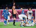 César “Chino” Huerta anotó el segundo gol, pero su expulsión al minuto 36 dejó a Pumas en inferioridad numérica. IMAGO7