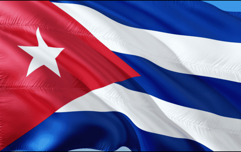 Actualmente la economía de Cuba está marcada por una profunda crisis, la cual ha diezmado el poder adquisitivo nacional, además de generalizar los cortes eléctricos, la escasez de alimentos, medicinas y combustible, y disparar la inflación. CANVA