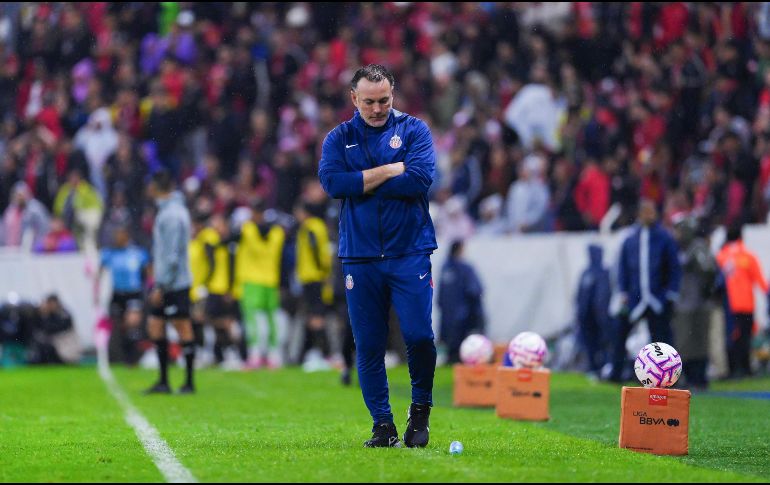 Adolfo Bautista comparó el estilo ofensivo de las Chivas de Gabriel Milito con el equipo que dirigió Hans Westerhof y pidió continuidad para buscar títulos. IMAGO7.
