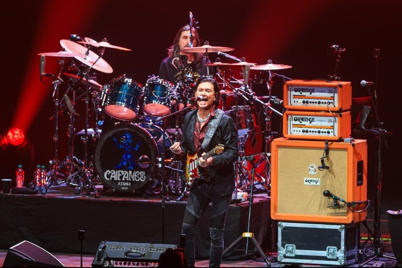 Caifanes dieron una presentación que reunió a seguidores de distintas edades, algunos de los cuales crecieron escuchando a la agrupación desde sus primeros años.&nbsp;EL INFORMADOR / J. ACOSTA