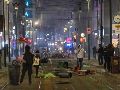 La policía de Milán reportó que dos mil jóvenes participaron en los disturbios la noche del sábado. AP / S. PORTA