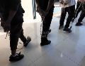 Cinco detenidos por los disturbios durante la protesta por la calidad del agua en Guadalajara fueron trasladados a Puente Grande para enfrentar sus audiencias. ESPECIAL.