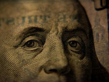 El Diario Oficial de la Federación (DOF) y el Banco de México (Banxico) establecieron el tipo de cambio para este miércoles 21 de octubre en 18.4250 pesos por dólar. UNSPLASH / A. Nir