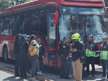 Las autoridades investigan una posible falla mecánica como la causa principal del siniestro. ESPECIAL